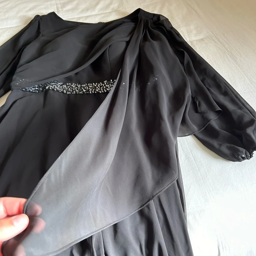 BLACK FORMAL DRESS - Picture 3 of 9